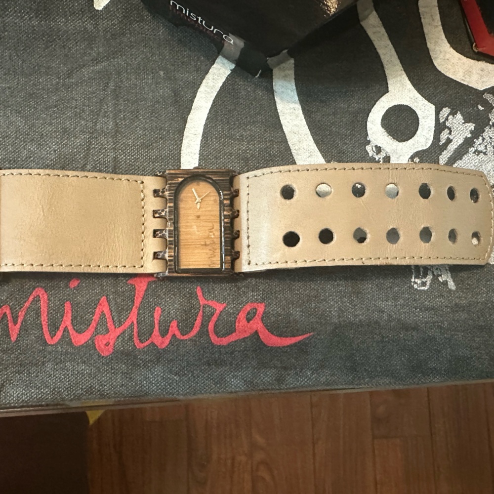 Fero Wood Watch Cream